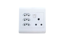 SYNERJI 4X4 16A SW.SOCK.+ 3X3 PIN EURO 4X4SEU3