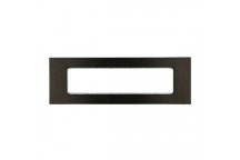 MATRIX BLACK PLATE FOR 8WAY CLUSTER BOX CP1008