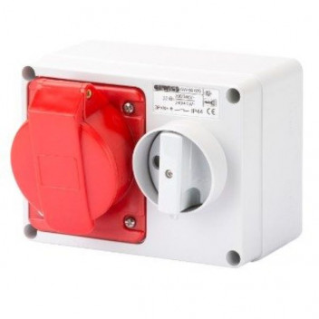 CEE S/SOC 32A 4 PIN IP44