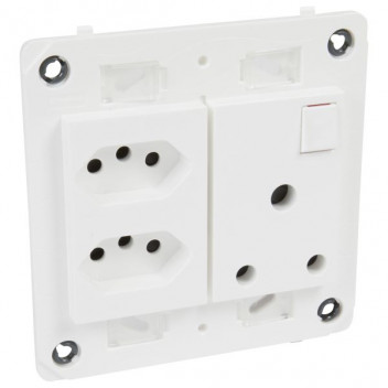 ARTEOR MONOBLOCK WHT 1X16A 2XEURO 572066